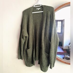 American eagle knit cardigan